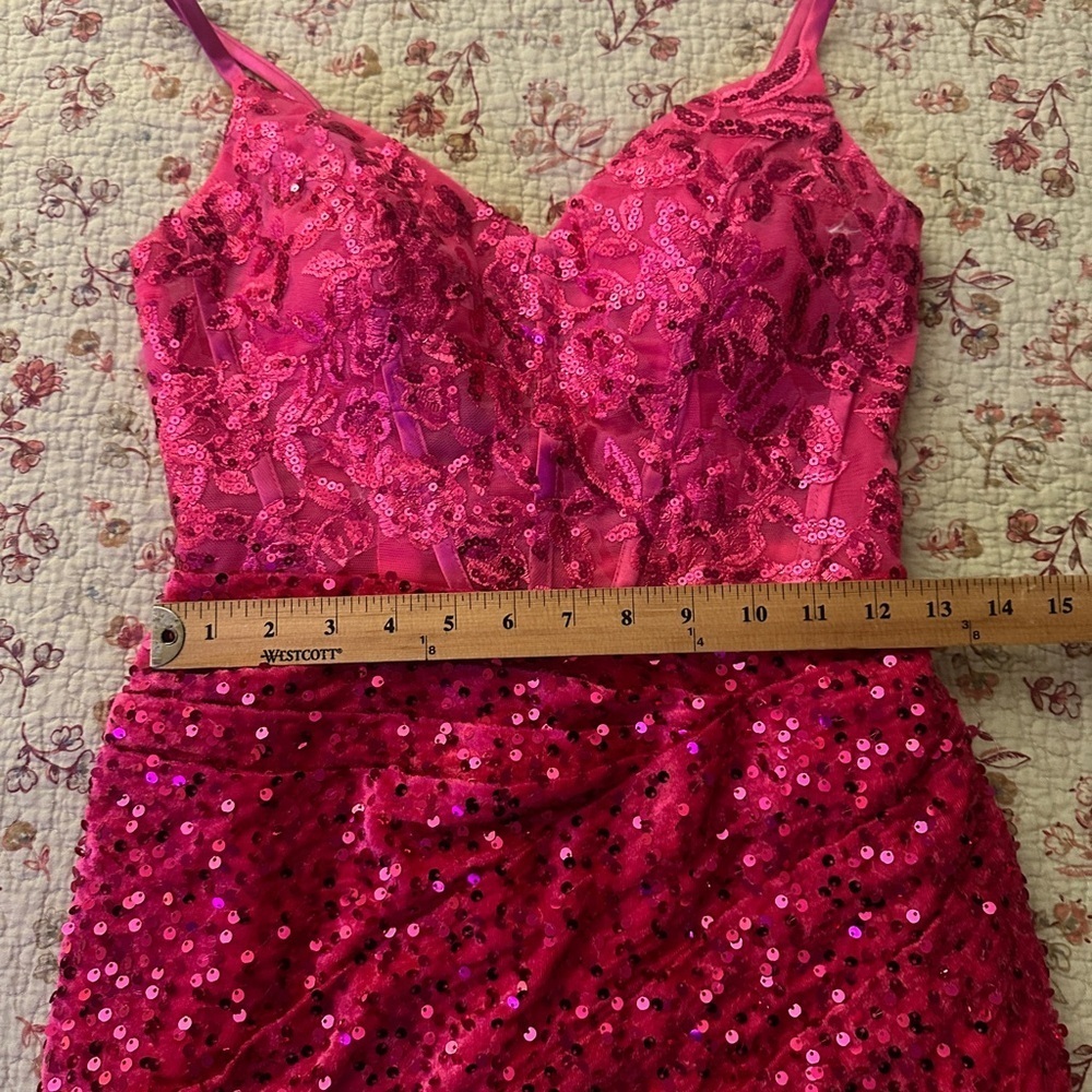 Pink Sequin Formal Mini Dress. New with tags. Barbie pink. Size 4 - Picture 9 of 14